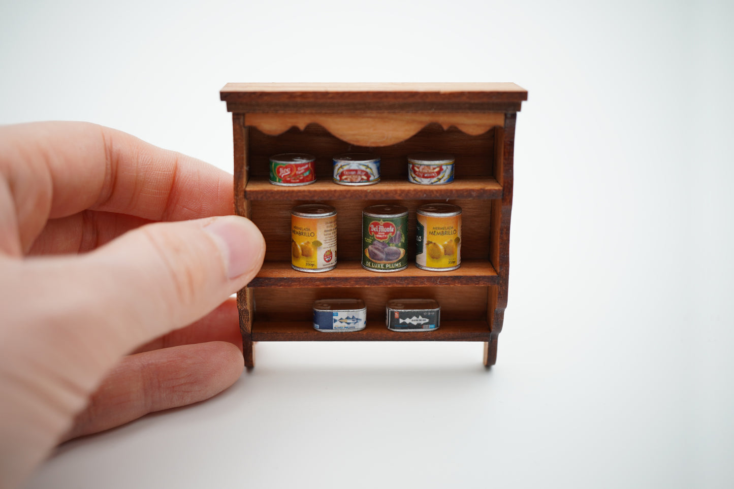 Wall-Mounted Classic Open Shelf