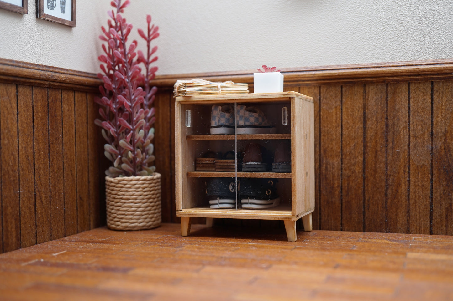 Shoe Box