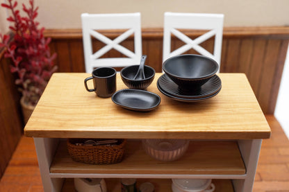 Dinnerware Set