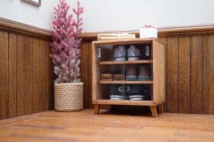 Shoe Box