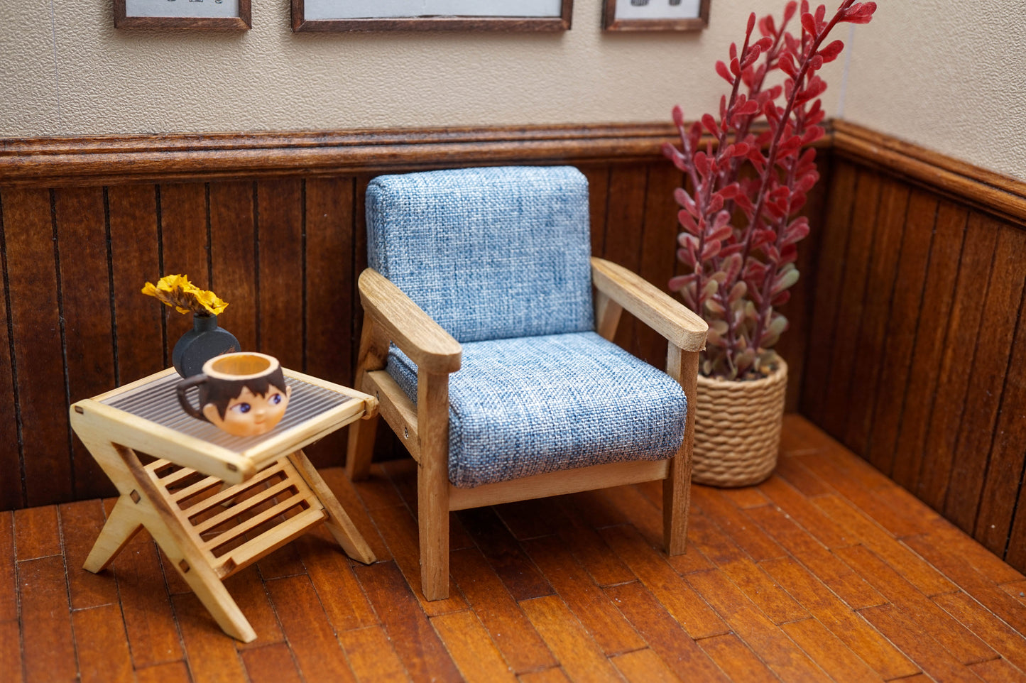 Wooden Frame Sofa Single