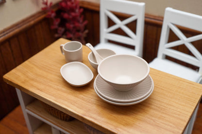 Dinnerware Set